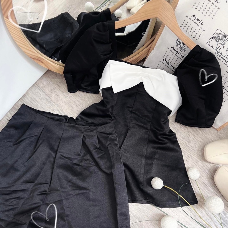 SET PELUM NƠ NGỰC TAY BỒNG XẺ TRƯỚC + QUẦN SHORT