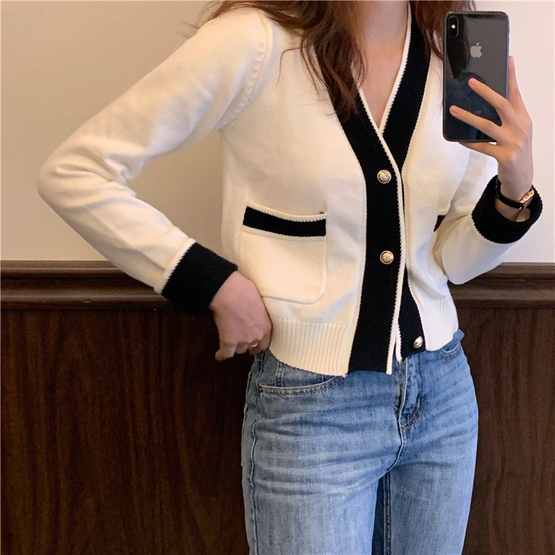 Áo khoác cardigan dệt kim cổ chữ V tay dài thời trang với 2 màu tùy chọn 173050 | BigBuy360 - bigbuy360.vn