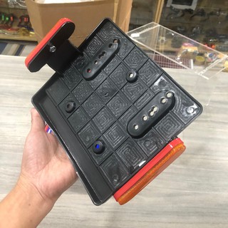 Lót biển số xe máy.