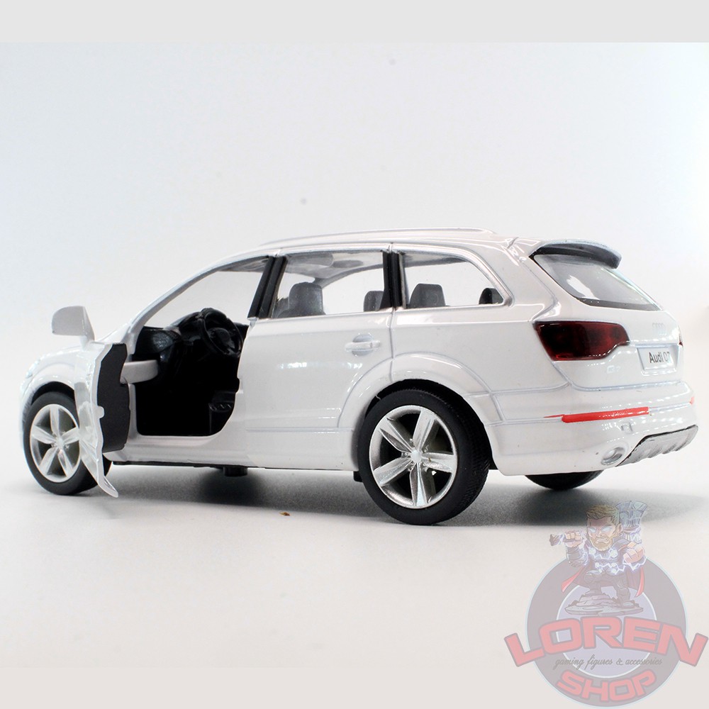 Mô hình ô tô kim loại Audi Q7 tỷ lệ 1:36, xe SUV đồ chơi kích thước 13cm chạy cót mở 2 cửa lorenshop