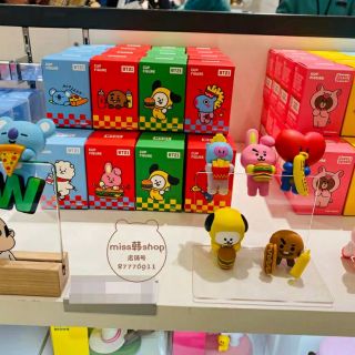 Mô hình bám cốc BT21