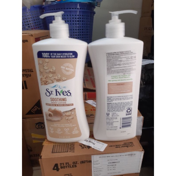 Sữa dưỡng thể yến mạch St Ives 621ml