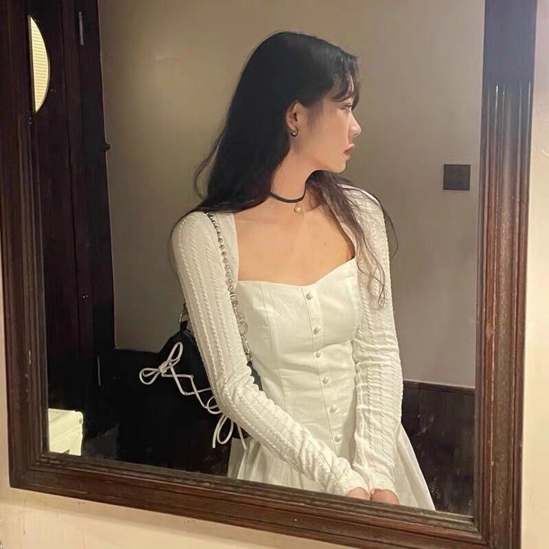 ĐẦM TRẮNG TAY DÀI