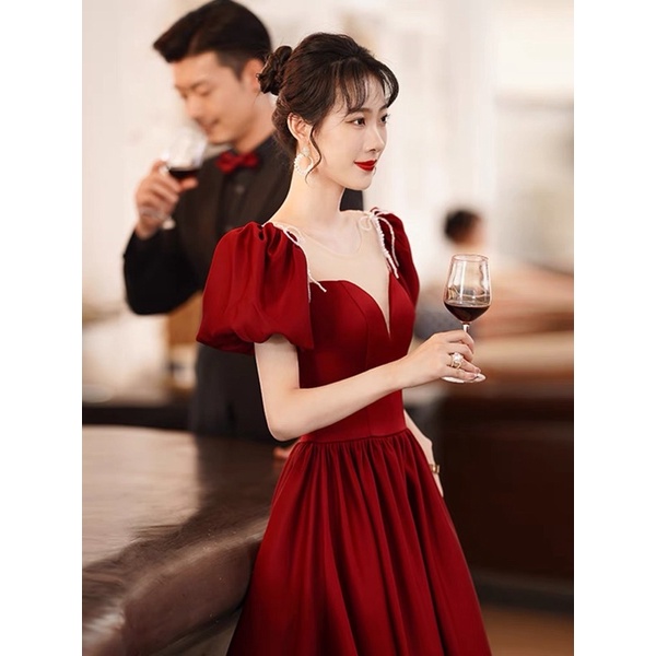 Đầm dạ hội bigsize cổ khoét sâu sexy