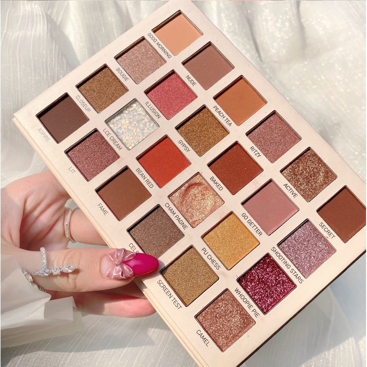 Bảng phấn mắt 24 màu lì ánh kim Ruhuatuo phong cách Nhật | BigBuy360 - bigbuy360.vn