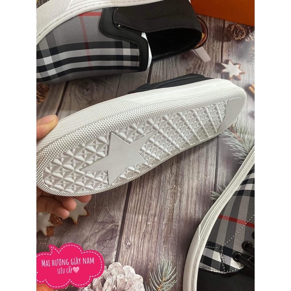 Giày burberry buộc dây kẻ đen , giày lười slipon burberry kẻ đế cao su kèm hộp