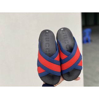 dep gucci quoai chéo hót 2021