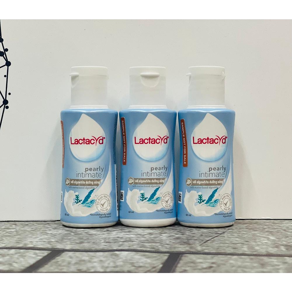 Combo 3 Chai Dung Dịch Vệ Sinh Phụ nữ Lactacyd Pearly Intimate 60ML