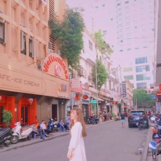 Váy trắng tay phồng thắt nơ cổ vuông (có sẵn + hình thật)