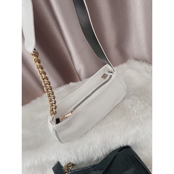 Túi da trơn Kẹp nách phối dây xích