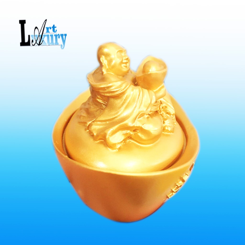 Thỏi Vàng Phong Thủy May Mắn Chiêu Tài Lộc, Phật Di Lặc ngồi trên thỏi vàng  dài 8 cm  - Luxury Art