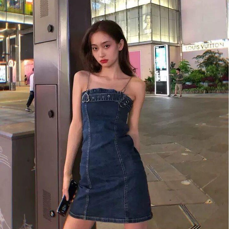 Đầm Denim Hở Vai Phong Cách Retro Pháp Thời Trang Xuân Thu 2021 Mới