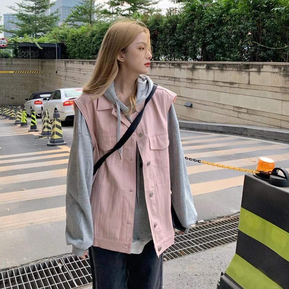 Set áo khoác denim và áo thun tay dài thời trang cho nữ có bán lẻ