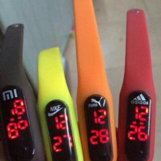 Đồng hồ Led Silicon Kiêm Vòng Tay