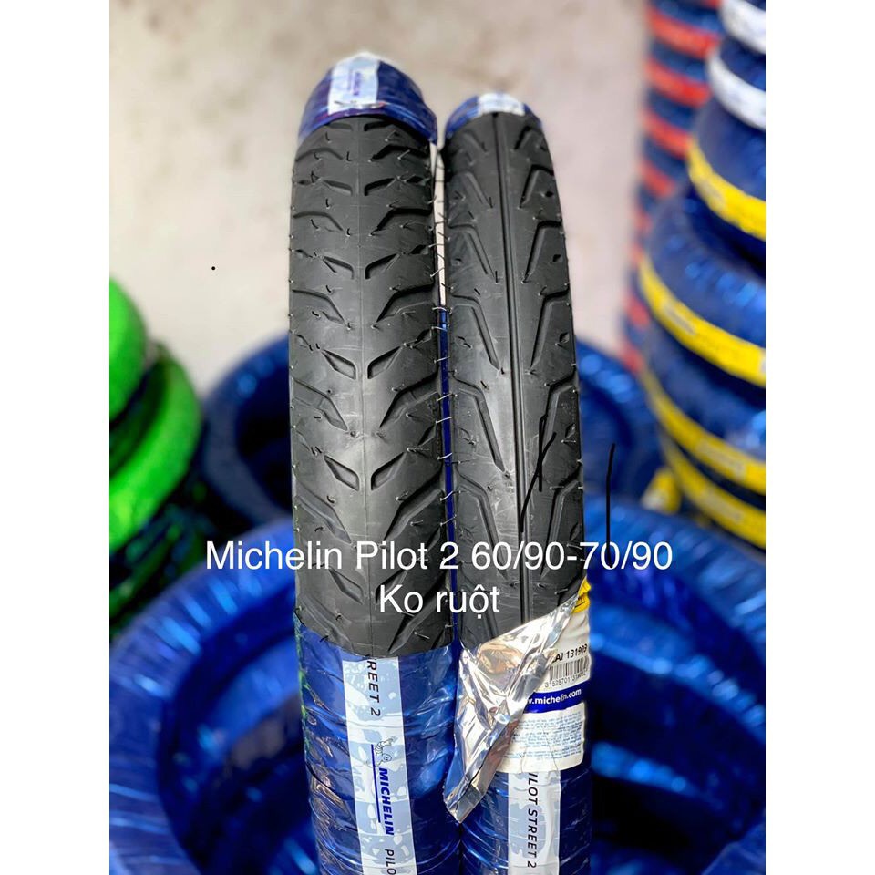 [CÓ VIDEO - CHÍNH HÃNG] 01 Chiếc vỏ lốp Michelin PILOT STREET 2 60/90-17 36S không săm ruột - Cực bám đường - Đèn Xe Việ