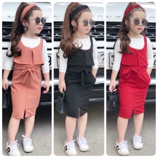 Set yếm bé gái