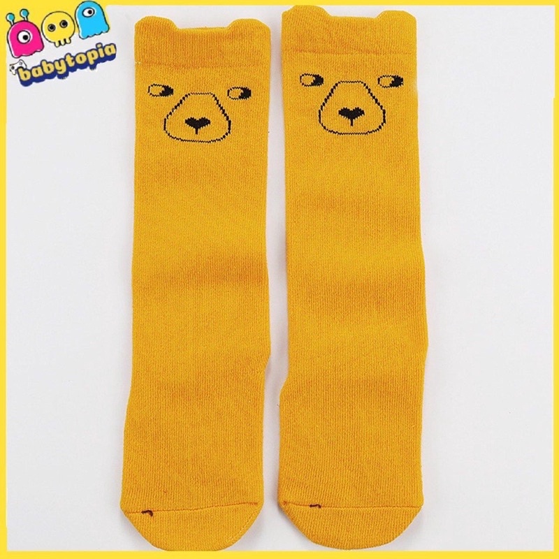 Tất cao cổ thu đông chống trượt cho bé