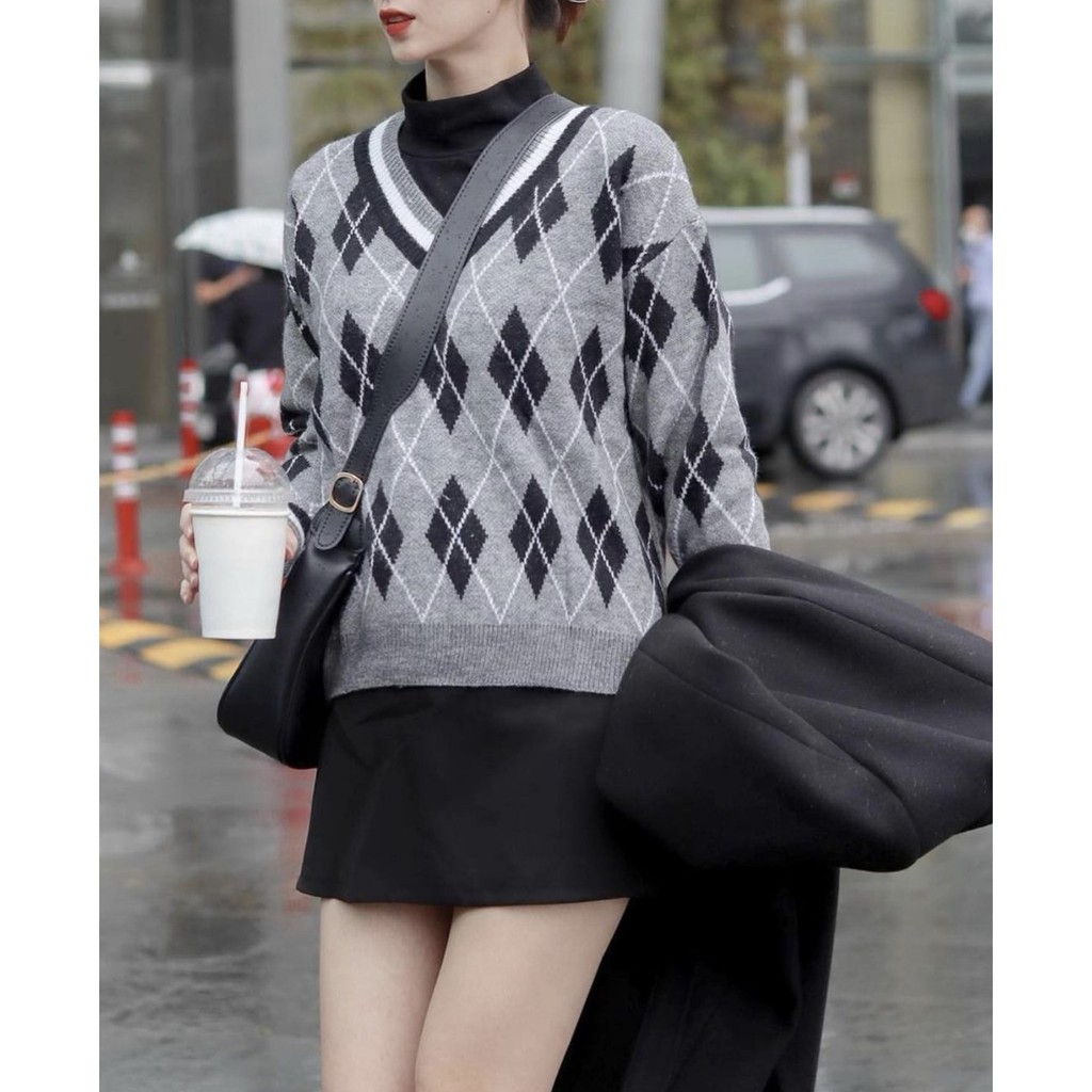 OM.DESIGNBYOM - Áo len trám ghi | BigBuy360 - bigbuy360.vn