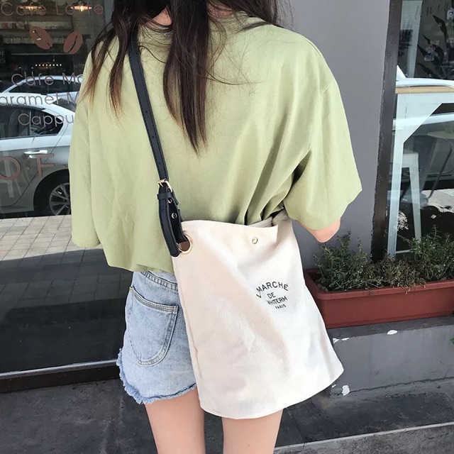 Túi tote đeo chéo vải cavas quai da kèm ví