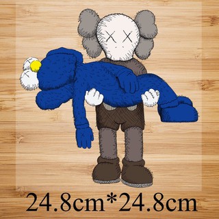 Decal chuyển nhiệt ủi áo - mẫu ''kawwss xám bế kawwss xanh''