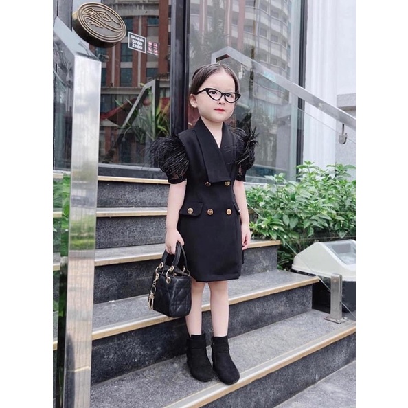 Áo khoác dáng dài thu đông cho bé gái phối ren tay, Áo blazer cho bé gái