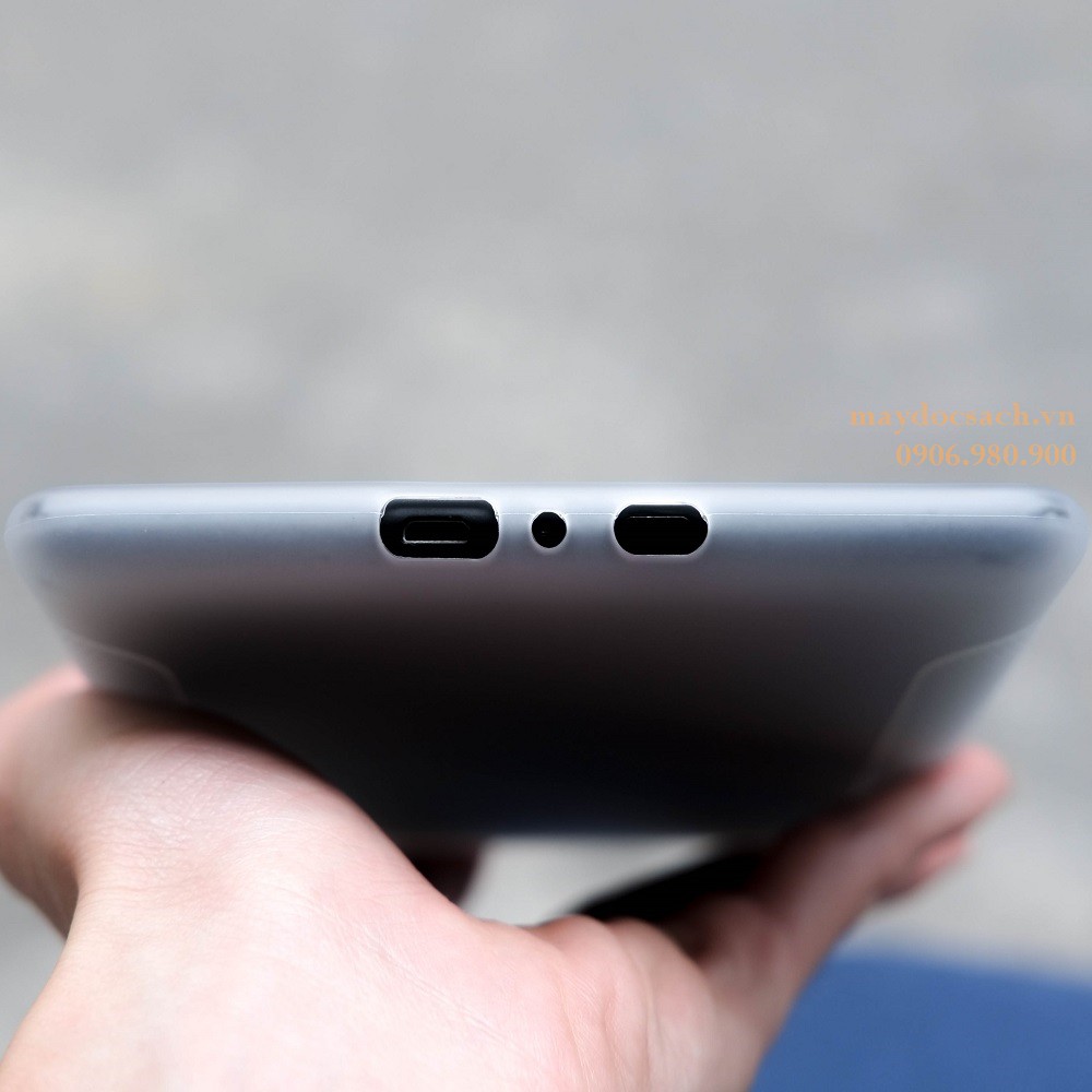Ốp silicon dẻo cho Kindle Paperwhite - trong mờ hạn chế bám vân tay | BigBuy360 - bigbuy360.vn