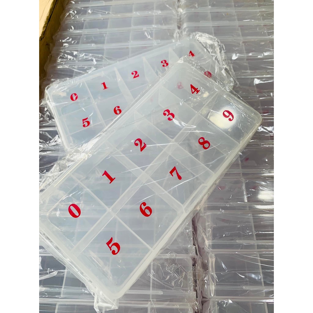 Hôp đựng móng số