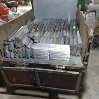 Giá đỡ cục nóng điều hòa