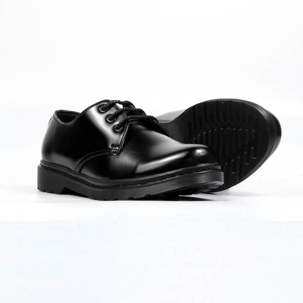 Giày da Dr 1461 All Black Lucas Shoes, kiểu dáng đốc trẻ trung đủ size cho nam nữ, da bóng, cao 3.5cm khâu đế