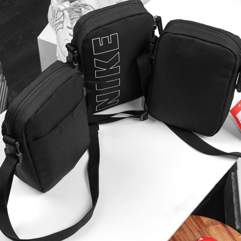 Túi đeo thể thao Nike