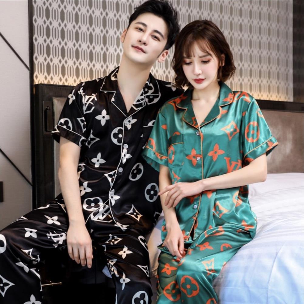 Bộ đồ đôi mặc nhà Pijama nam nữ chất lụa bóng cao cấp siêu đẹp 917 tay áo lỡ (Hàng có sẵn) ⚡