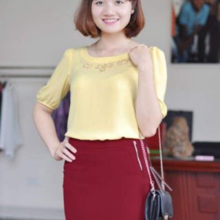 [GIẢM SỐC] Áo sơ mi GDA tặng kèm đôi tất nữ