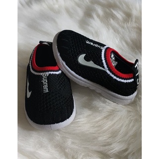 Giày cho bé lẻ size sale
