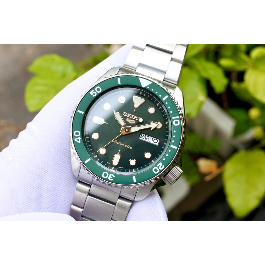 Đồng hồ nam Seiko 5 Sport Automatic Green SRPD63K1