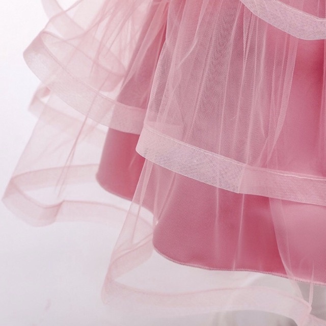 Đầm Công Chúa Cao Cấp TiNa’s House: Chân Váy Phồng Xoè Nhiều Tầng Đính Sepuins Cho Bé Từ 03-10Tuổi.