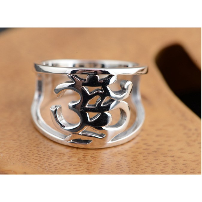 Nhẫn Khắc Thần Chú Om Mani Padme Hum Tây Tạng -NH139