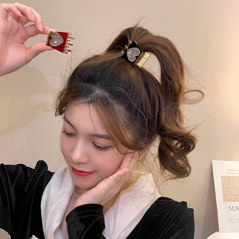Kẹp Tóc Đuôi Cá Đính Đá Kim Loại Hình Trái Tim Cho Nữ
