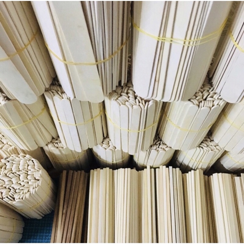 Que kem gỗ, que đè lưỡi