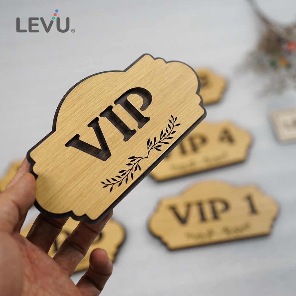 Bảng số phòng VIP khắc gỗ 2 lớp 3D hiện đại dùng trang trí cho khách sạn