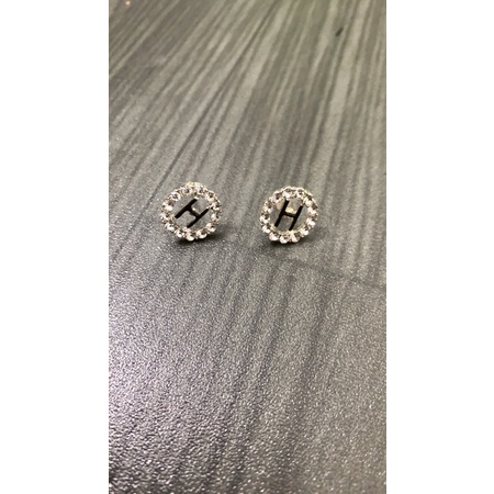 Bông tai chữ H măt tròn đính đá siêu xinh