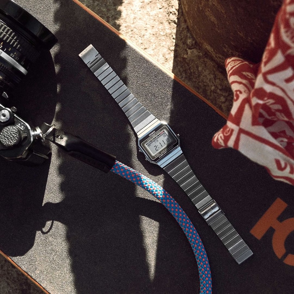 Đồng hồ Unisex chính hãng Casio A700 Siêu Mỏng – Siêu nhẹ – Mặt Kính Khoáng