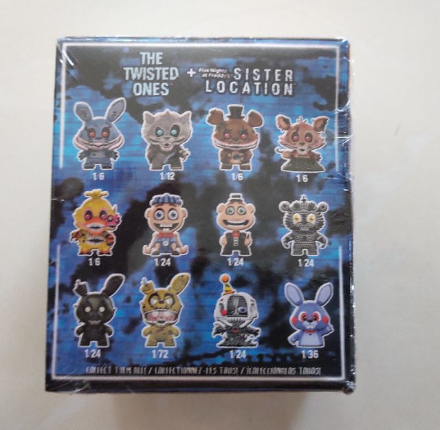 Mô hình Five Nights At Freddy full box