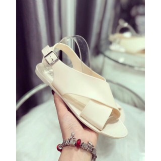 Dép sandal nhựa đi mưa
