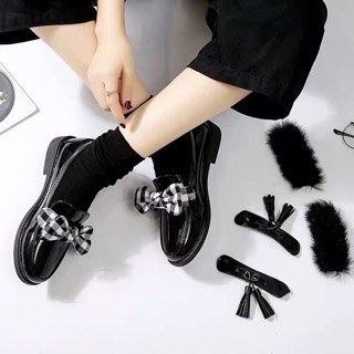 Giày da bóng kèm 4 phụ kiện thay đổi