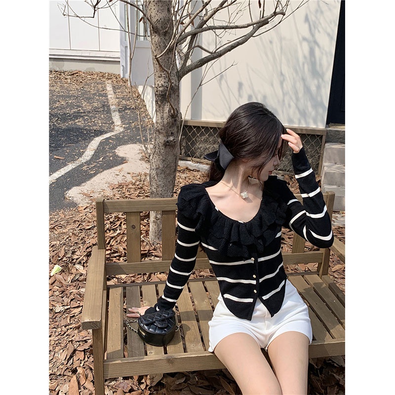 Áo Thun Tay Dài Hở Vai Họa Tiết Kẻ Sọc Thời Trang Hàn Quốc Dành Cho Nữ