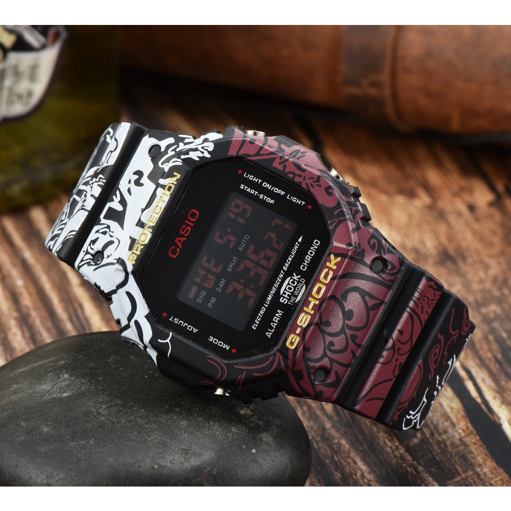 Nhân Vật Trong One Piece Casio G-SHOCK-DW5600Đôi có thể thi đấu!
