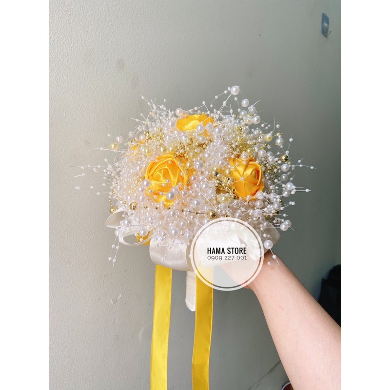 BÓ HOA CƯỚI CẦM TAY CÔ DÂU KẾT CƯỜM HẠT CHÂU MÀU VÀNG MÀU HỒNG PASTEL PHONG CÁCH HIỆN ĐẠI SHOP XU HƯỚNG TẶNG KÈM CÀI ÁO