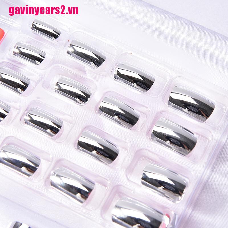 [Hàng mới về] Set 24 móng tay giả đính đá thiết kế xinh xắn