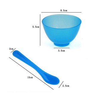 Bộ dụng cụ đắp mặt nạ.