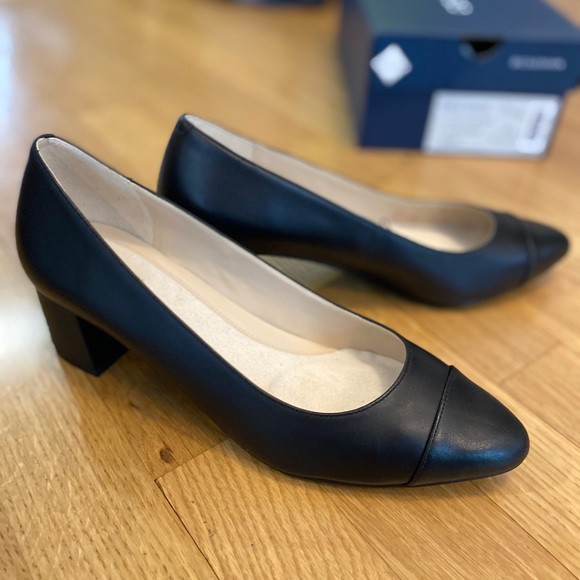 Giày Cole Haan The Go-To Block Heel Pump Black Leather